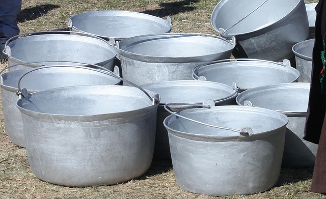 Cum îndepărtezi rugina de pe obiectele metalice